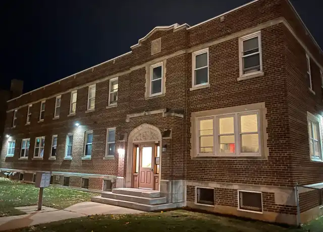 Property at 471 High Ave Unit High, 471 1A, Oshkosh, WI, 54901, 2 beds, 1 bath, [object Object]