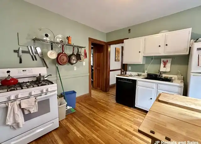 Property at 40 Saint Joseph St, Jamaica Plain, MA, 02130, 2 beds, 1 bath, [object Object]