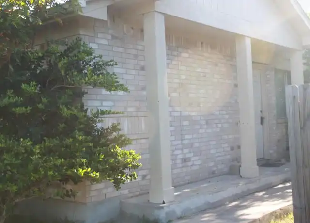 Property at 1008 Disraeli Cir, Pflugerville, TX, 78660, 3 beds, 2 baths, [object Object]