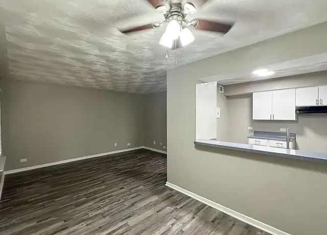 Photo of 1200 E Seminary Dr, Fort Worth, TX 76115