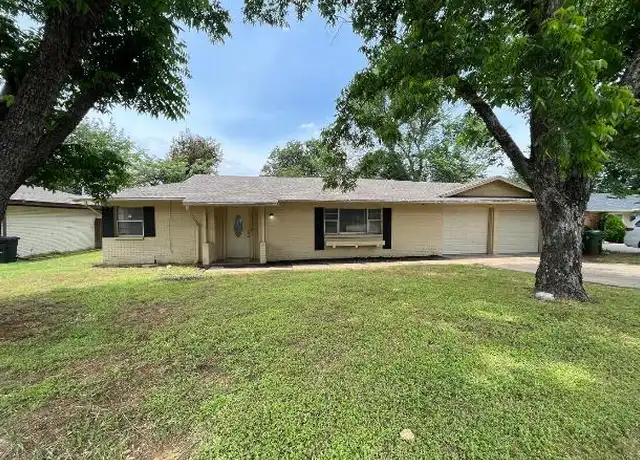 Property at 1209 Desiree Ln, Hurst, TX, 76053, 3 beds, 2 baths, [object Object]