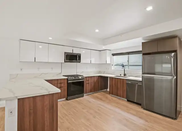 Property at 701 N Hill Pl Unit 7, Los Angeles, CA, 90012, 2 beds, 1 bath, [object Object]