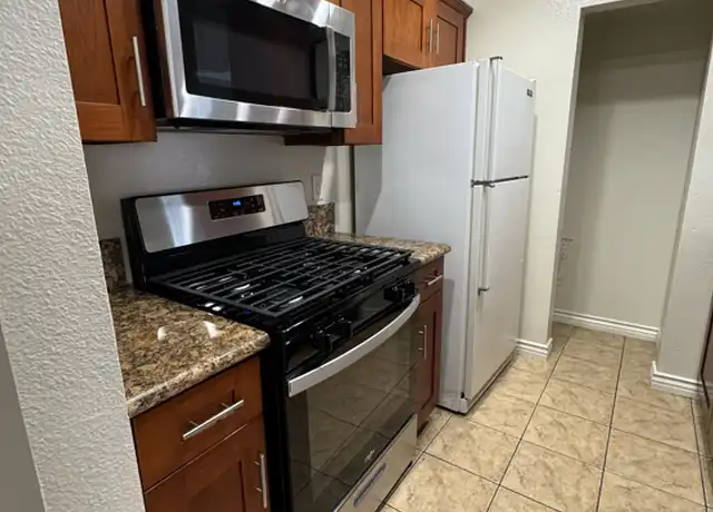 Property at 10911 Rochester Ave Unit 103, Los Angeles, CA, 90024, 2 beds, 2 baths, [object Object]
