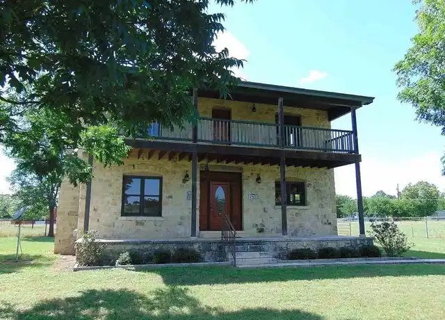 Property at 1301 Pecan Valley Dr, Marble Falls, TX, 78654, 2 beds, 1.5 baths, [object Object]