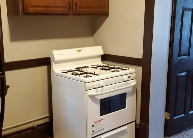 Property at 525 St Albans St N Unit 4, St Paul, MN, 55104, 1 bed, 1 bath, [object Object]