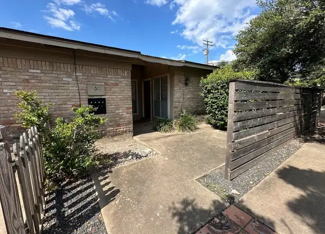 Property at 3418 Willowrun Dr Unit 2, Austin, TX, 78704, 1 bed, 1 bath, [object Object]