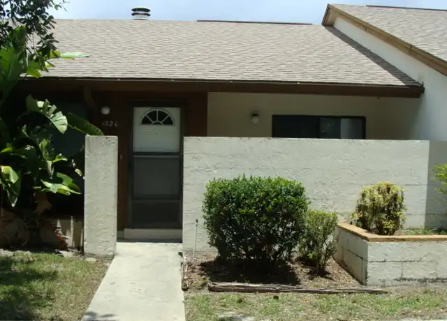 Property at 132 Hummingbird St Unit C, Deltona, FL, 32725, 1 bed, 1 bath, [object Object]