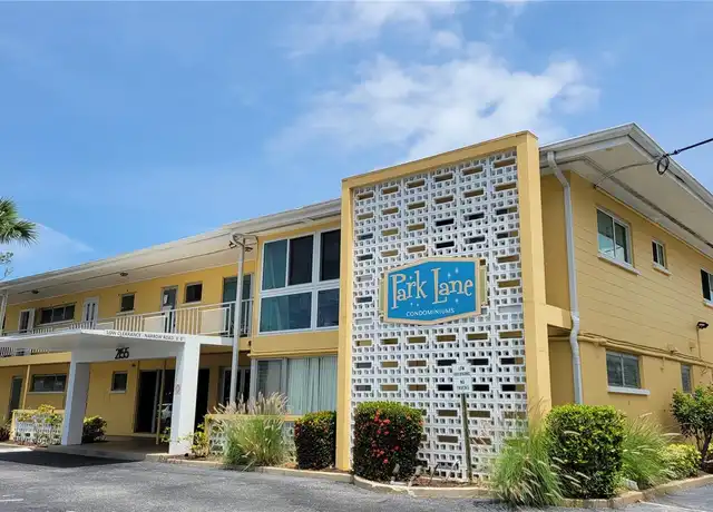 Property at 2155 Wood St Unit B17, Sarasota, FL, 34237, 1 bed, 1 bath, [object Object]