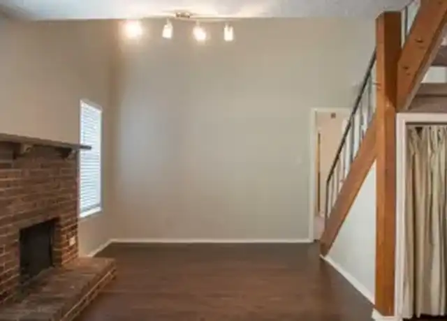 Property at 2810 Nueces St, Austin, TX, 78705, 2 beds, 1 bath, [object Object]