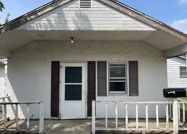 Property at 214 N California Ave, Danville, IL, 61832, 3 beds, 2 baths, [object Object]