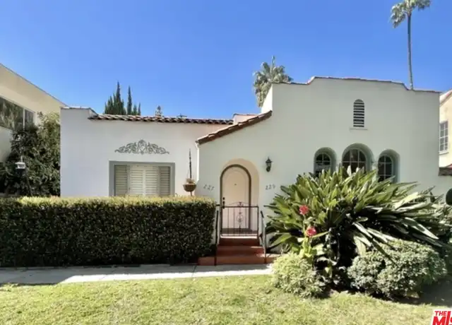Property at 227 N Swall Dr, Beverly Hills, CA, 90211, 2 beds, 2 baths, [object Object]