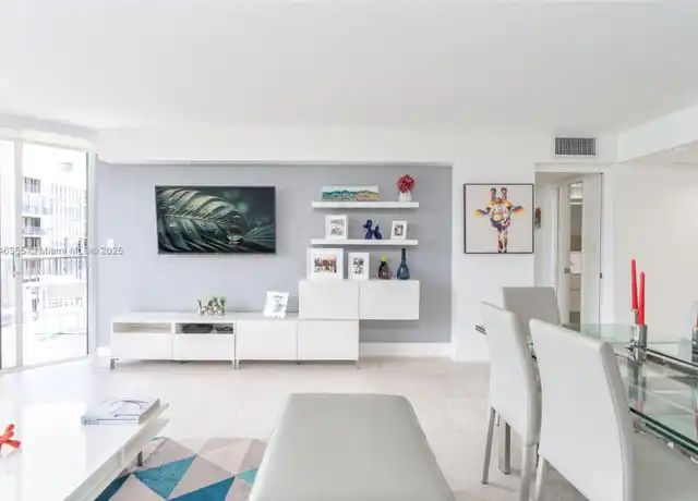 Property at 1901 Brickell Ave Unit B1611, Miami, FL, 33129, 2 beds, 2 baths, [object Object]