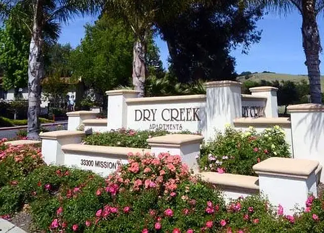 Photo of 33300 Mission Blvd, Union City, CA 94587
