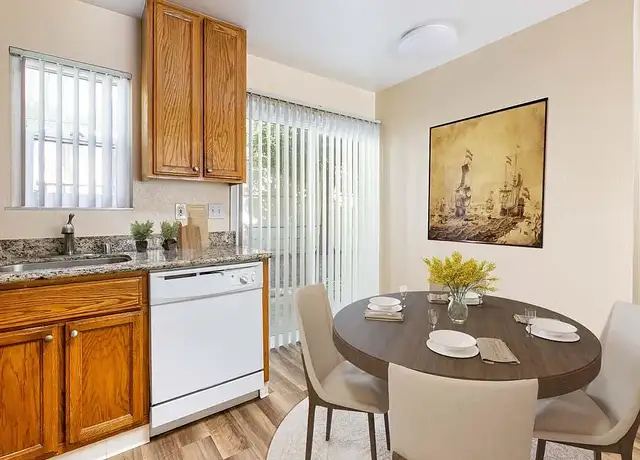 Photo of 33300 Mission Blvd, Union City, CA 94587