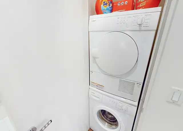 Property at 25 Broad St Unit 12R, New York, NY, 10004, 1 bed, 1 bath, [object Object]