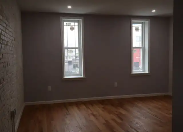 Property at 7 N Carey St Unit 5, Baltimore, MD, 21223, 0 beds, 1 bath, [object Object]