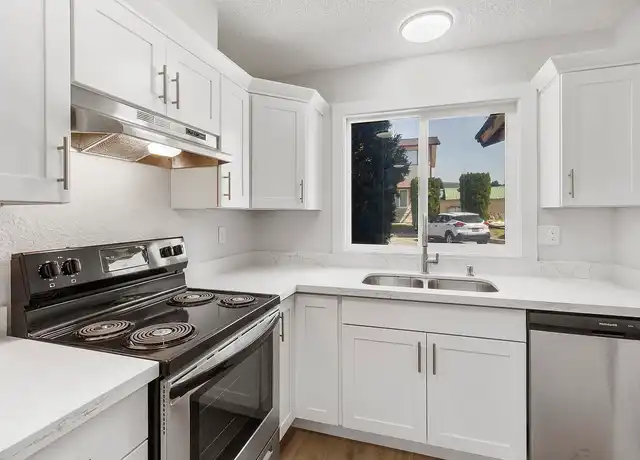 Property at Columbia Crest Townhomes - 395 9th St NE, East Wenatchee, WA, 98802, 2 beds, 1.5 baths, [object Object]