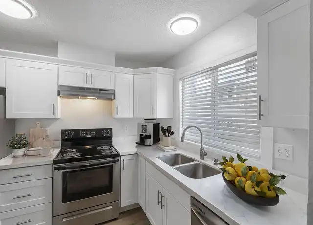 Property at Columbia Crest Townhomes - 395 9th St NE, East Wenatchee, WA, 98802, 2 beds, 1.5 baths, [object Object]