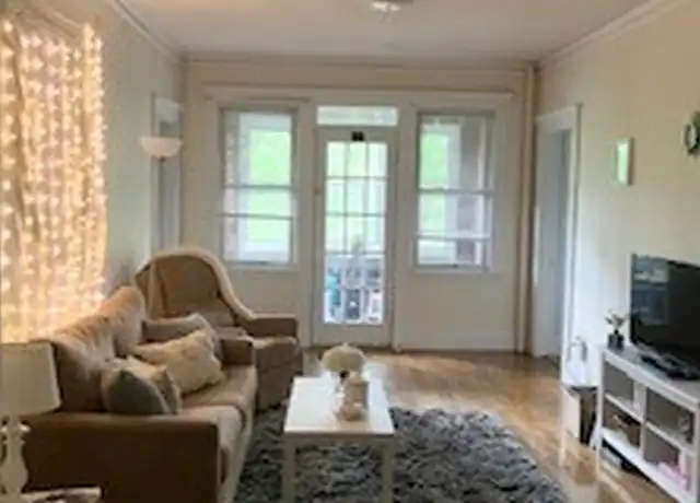 Property at 19 Melvin Ave Unit 9, Brighton, MA, 02135, 3 beds, 1 bath, [object Object]