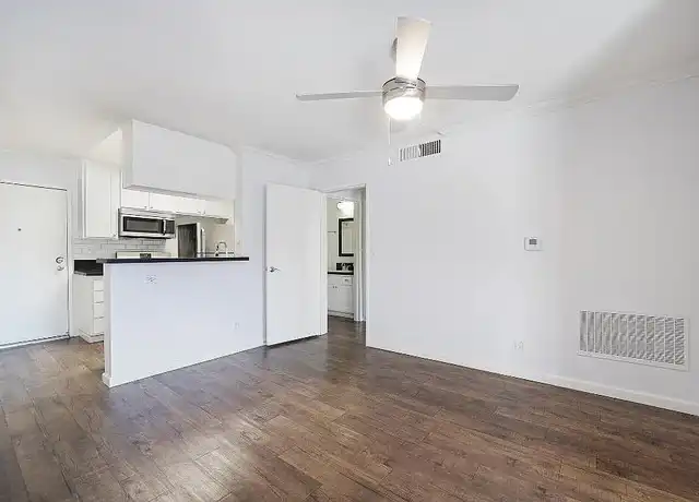 Property at Hollywood Sycamore - 1320 N Sycamore Ave, Los Angeles, CA, 90028, 0-1 beds, 1 bath, [object Object]