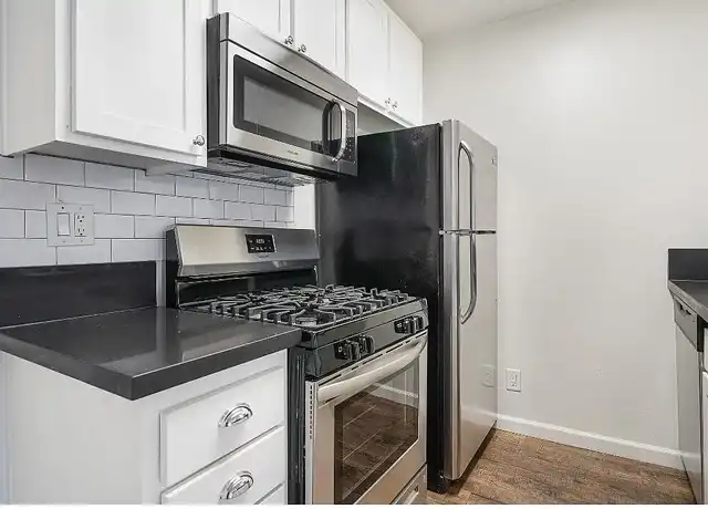 Property at Hollywood Sycamore - 1320 N Sycamore Ave, Los Angeles, CA, 90028, 1 bed, 1 bath, [object Object]