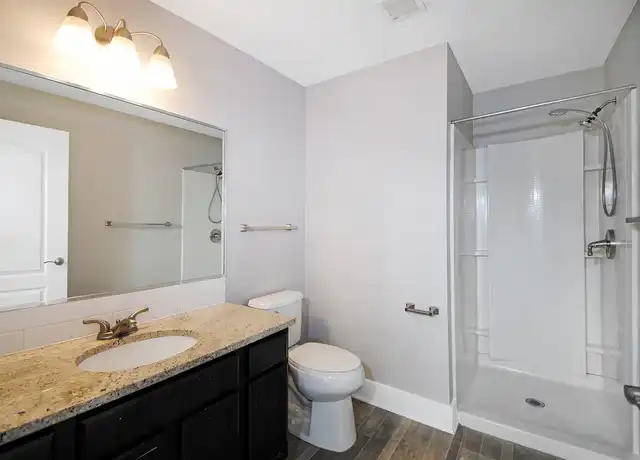 Property at Lovell Square - 475 W Lovell St, Kalamazoo, MI, 49007, 1 bed, 1 bath, [object Object]