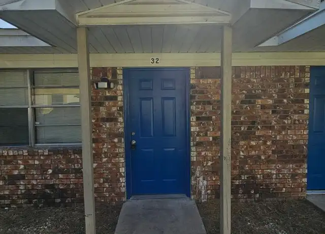 Property at 1413 Plummer St Apt 32, Jacksonville, AR, 72076, 3 beds, 1 bath, [object Object]