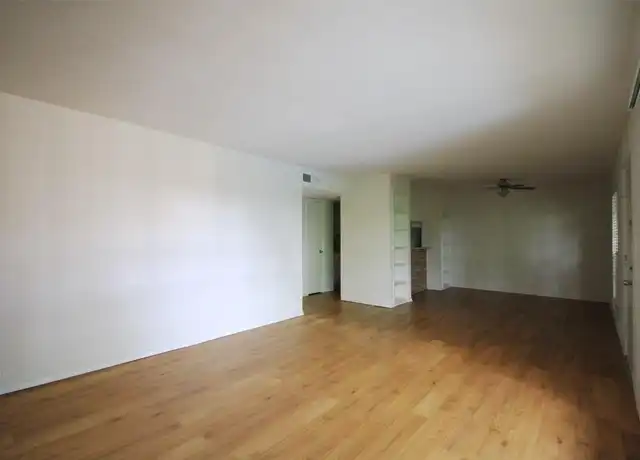 Property at 600 Heights Blvd Unit 16, Houston, TX, 77007, 2 beds, 1 bath, [object Object]