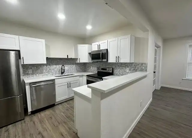 Property at 5934 Victor St Unit 6, Dallas, TX, 75214, 2 beds, 1 bath, [object Object]