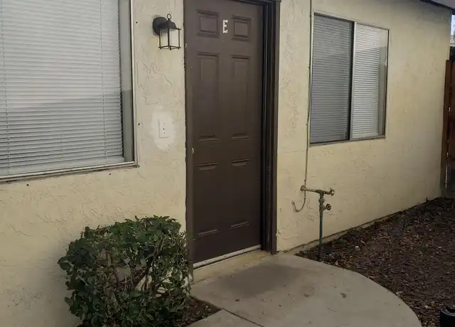 Property at 5630 Wilson Rd, Bakersfield, CA, 93309, 2 beds, 1 bath, [object Object]