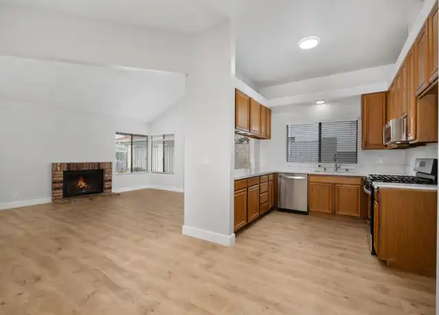 Property at 27065 Camino De Estrella Unit B, Dana Point, CA, 92624, 2 beds, 2 baths, [object Object]