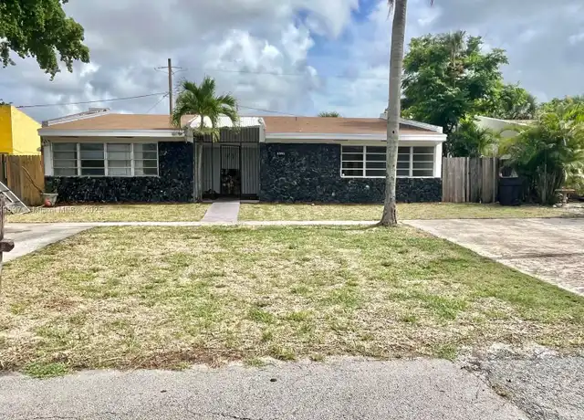 Property at 2591 Riverland Dr Unit 1-2, Fort Lauderdale, FL, 33312, 3 beds, 2 baths, [object Object]