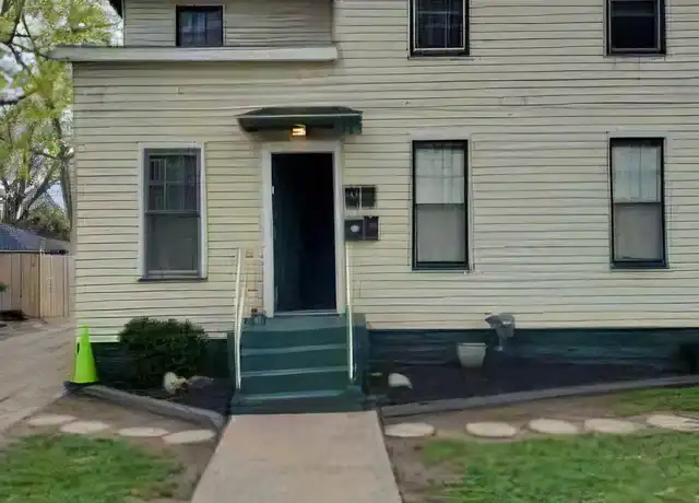 Property at 715 Locust St Unit 3, Kalamazoo, MI, 49007, 1 bed, 1 bath, [object Object]