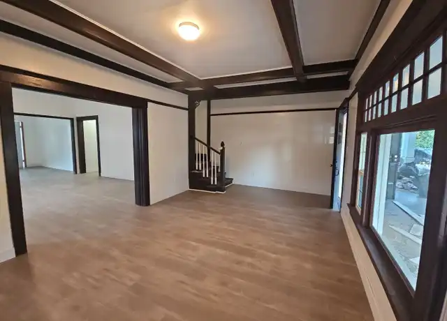 Property at 201 W 46th St Unit 203, Los Angeles, CA, 90037, 2 beds, 1 bath, [object Object]