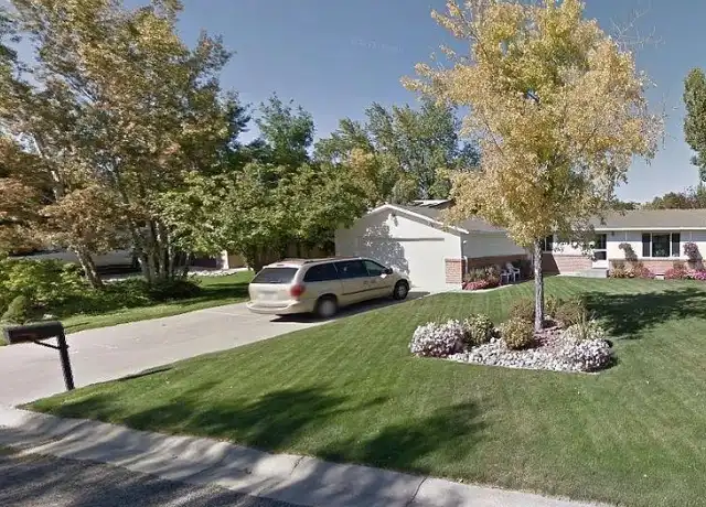Property at 3211 Avenue F, Billings, MT, 59102, 5 beds, 3 baths, [object Object]