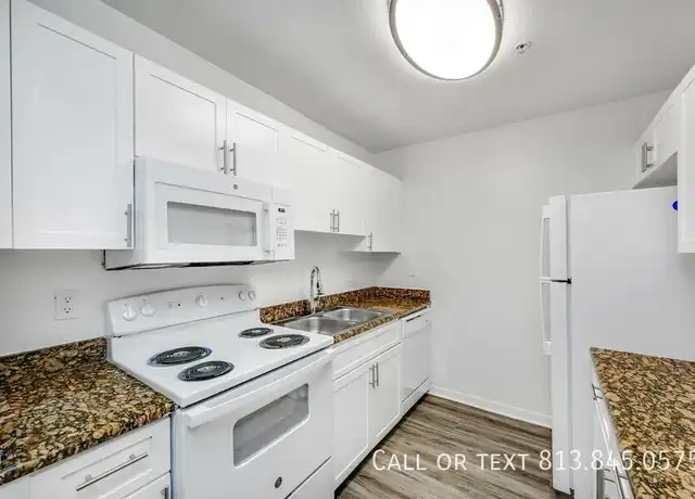 Property at 13030 Kain Palms Ct Unit 30-304, Tampa, FL, 33612, 1 bed, 1 bath, [object Object]