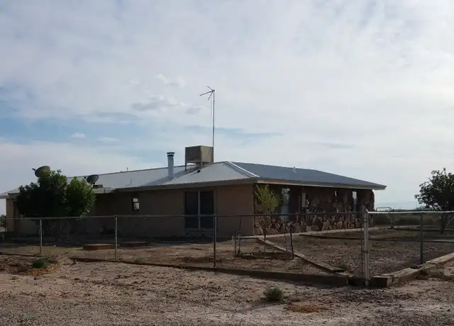 Property at 17 Sol del Oriente Rd, Alamogordo, NM, 88310, 2 beds, 2 baths, [object Object]