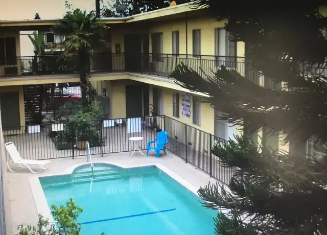 Property at Tarzana Apartments - 18569 Burbank Blvd, Tarzana, CA, 91356, 0 beds, 1 bath, [object Object]