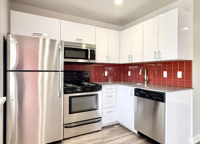 Property at 2000 N Blackwelder Ave Unit 205, Oklahoma City, OK, 73106, 1 bed, 1 bath, [object Object]
