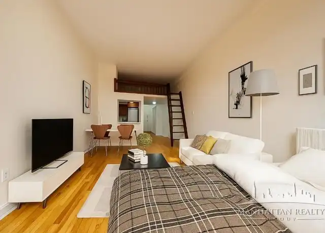 Property at 1 Astor Pl Unit 6G, New York, NY, 10003, 0 beds, 1 bath, [object Object]
