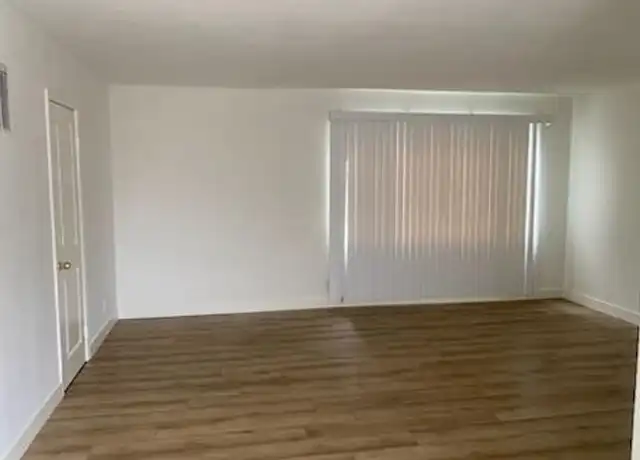 Property at 1935 Cloverfield Blvd Unit 10, Santa Monica, CA, 90404, 1 bed, 1 bath, [object Object]
