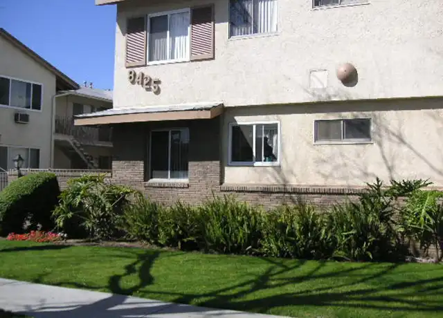 Property at 8425 Amigo Ave Unit 10, Northridge, CA, 91324, 3 beds, 2 baths, [object Object]