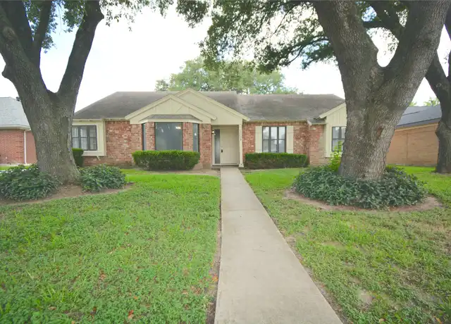Property at 15138 Corona del Mar Dr, Houston, TX, 77083, 4 beds, 2.5 baths, [object Object]
