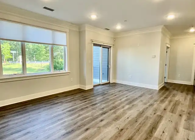 Property at 17 Hennery Way Unit 17C, Medfield, MA, 02052, 1 bed, 1 bath, [object Object]