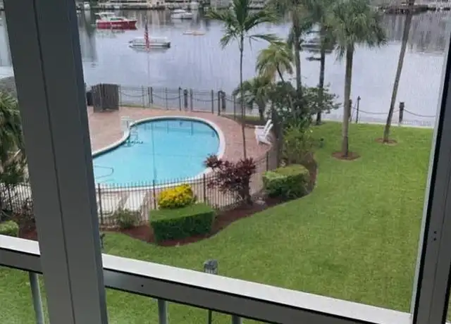 Property at 2200 Diana Dr #315, Hallandale Beach, FL, 33009, 1 bed, 1.5 baths, [object Object]