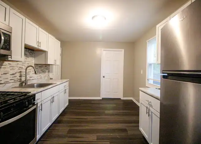 Property at 362 Calhoun St, Gary, IN, 46406, 3 beds, 1 bath, [object Object]