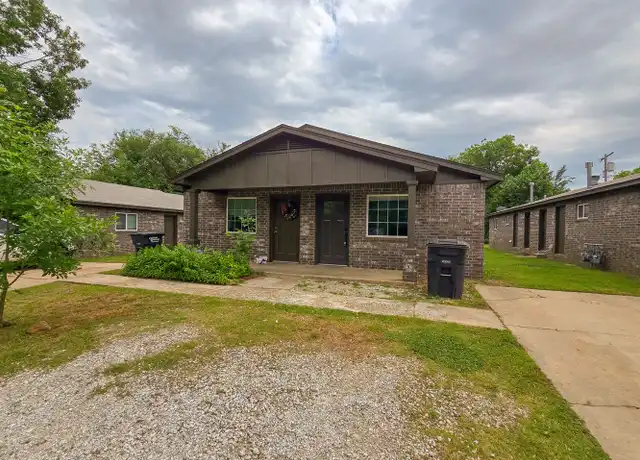 Property at 1117 E Parker St, Shawnee, OK, 74801, 2 beds, 1 bath, [object Object]