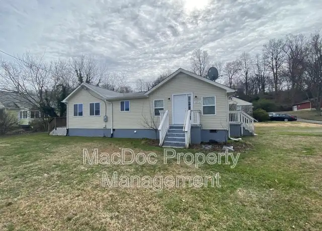 Property at 5472 Riverview Dr, King George, VA, 22485, 3 beds, 1.5 baths, [object Object]