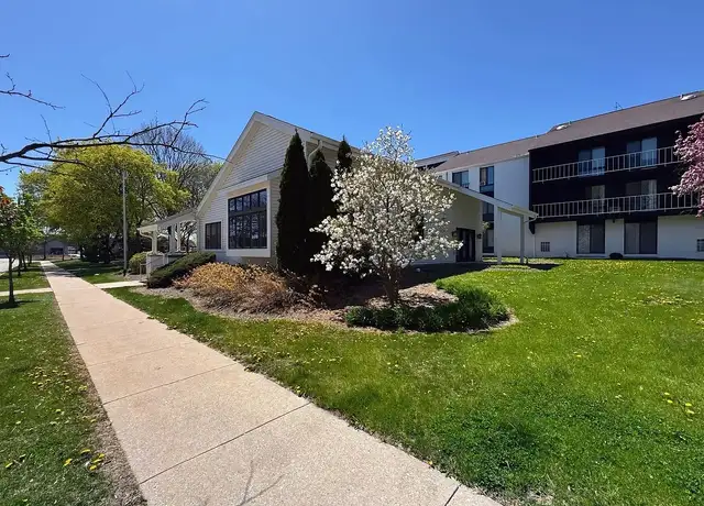 Photo of 7500 W Dean Rd, Milwaukee, WI 53223