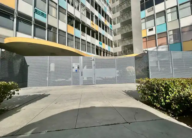 Property at 100 Atlantic Ave, Long Beach, CA, 90802, 2 beds, 1 bath, [object Object]